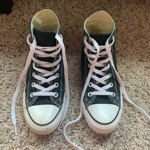 Black Converse size 8 women’s